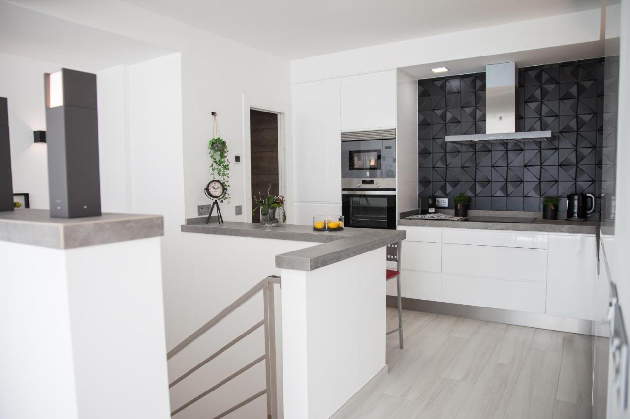 Spacious 200 Sq.M. Penthouse With Sea View Terraces Torremolinos Esterno foto